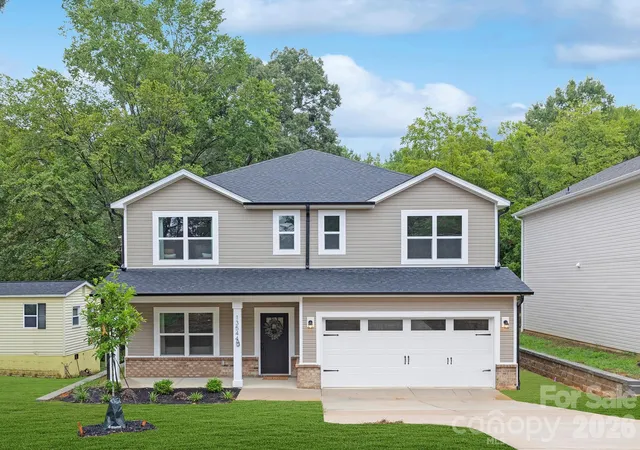 Photo 1 of Single family home for sale at 5041 San Francisco Cir, Charlotte, NC 28216 | MLS# 4414560 | Listing updated on 2026-10-23