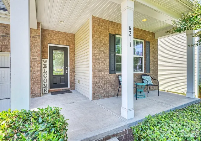 Photo 2 of Single family home for sale at 6211 Kilchurn Dr, Indian Land, SC 29707 | MLS# 4414817 | Listing updated on 2026-10-29