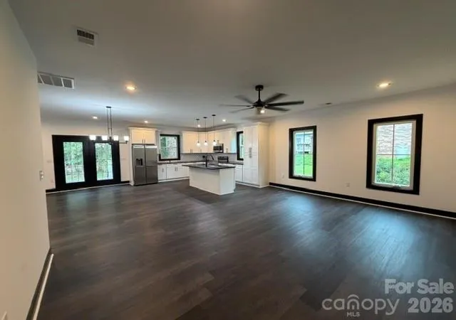 Photo 2 of Single family home for sale at 651 Bishs Way, Lincolnton, NC 28092 | MLS# 4415002 | Listing updated on 2026-09-11