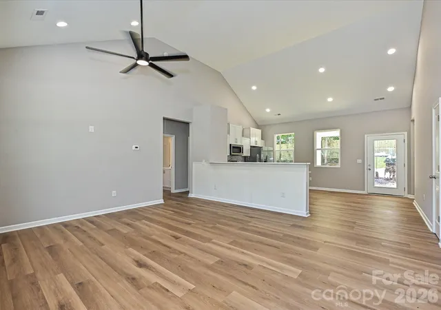 Photo 2 of Single family home for sale at 140 Helen Ave, Bessemer City, NC 28016 | MLS# 4415118 | Listing updated on 2026-09-15