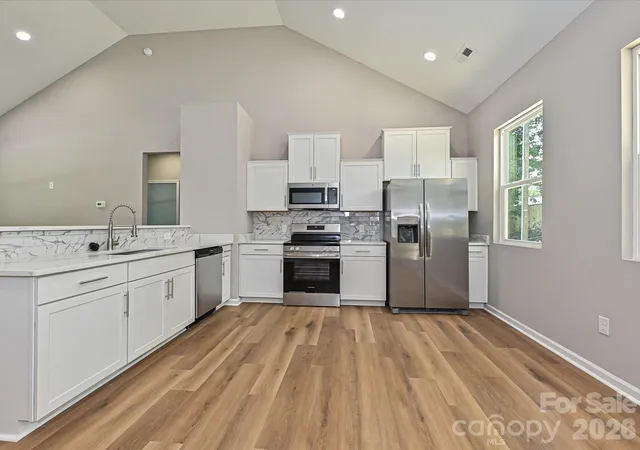 Photo 3 of Single family home for sale at 140 Helen Ave, Bessemer City, NC 28016 | MLS# 4415118 | Listing updated on 2026-10-02