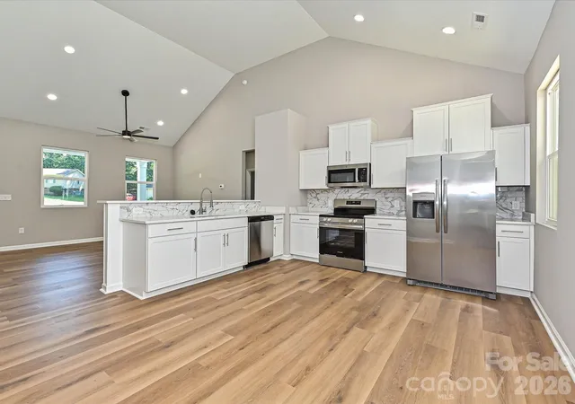 Photo 4 of Single family home for sale at 140 Helen Ave, Bessemer City, NC 28016 | MLS# 4415118 | Listing updated on 2026-10-02