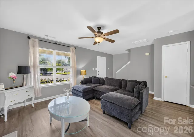 Photo 3 of Sale Pending at 3009 Winners Cir, Concord, NC 28025 | MLS# 4415221 | Listing updated on 2026-09-15