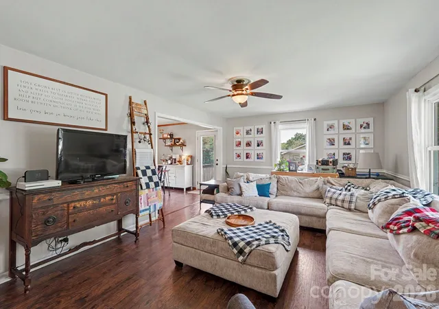 Photo 1 of Single family home for sale at 7220 Pharr Ml Rd, Harrisburg, NC 28075 | MLS# 4415301 | Listing updated on 2026-09-15