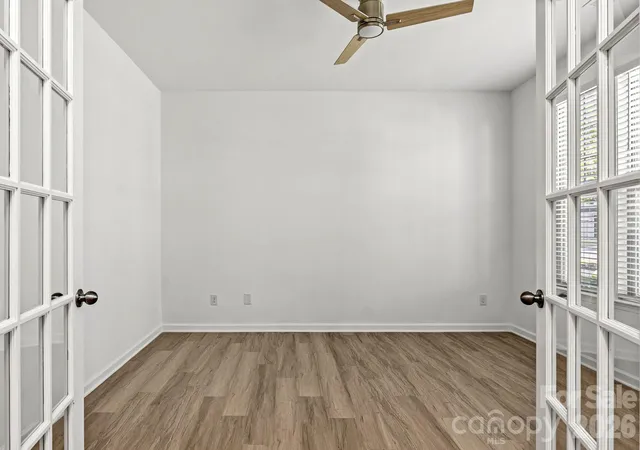 Photo 4 of Single family home for sale at 2609 Suffolk Pl, Fort Mill, SC 29715 | MLS# 4415424 | Listing updated on 2026-10-07