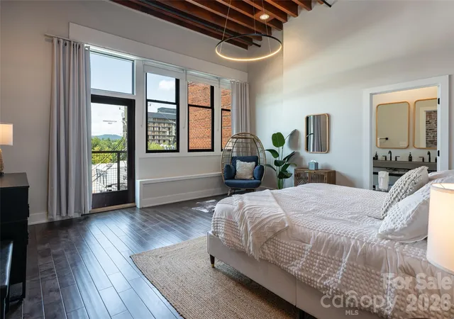 Photo 3 of Condo for sale at 122 College St #301, Asheville, NC 28801 | MLS# 4415485 | Listing updated on 2026-09-16