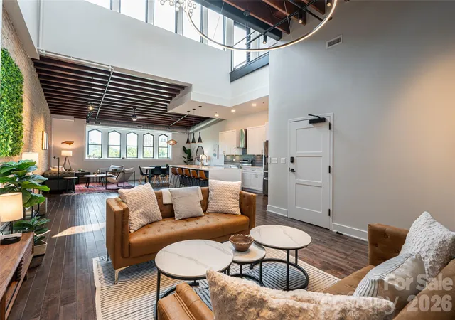 Photo 4 of Condo for sale at 122 College St #301, Asheville, NC 28801 | MLS# 4415485 | Listing updated on 2026-09-16