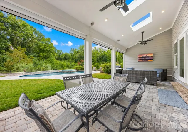 Photo 3 of Single family home for sale at 1858 Trotting Cir Nw, Concord, NC 28027 | MLS# 4415548 | Listing updated on 2026-09-14