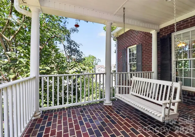 Photo 3 of Single family home for sale at 4904 Steepleton Way, Charlotte, NC 28215 | MLS# 4415870 | Listing updated on 2026-09-12