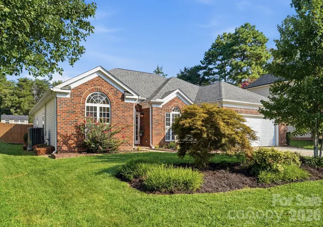 Photo 3 of Single family home for sale at 7877 Sedgebrook Dr E, Stanley, NC 28164 | MLS# 4415944 | Listing updated on 2026-09-14