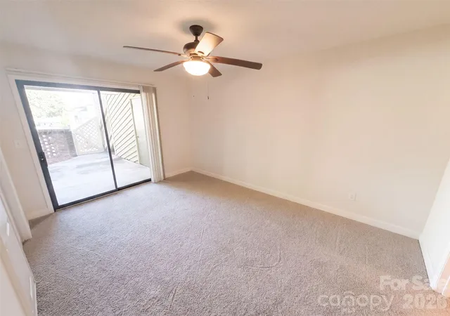 Listing Photo 4 - Condo for sale in building located at 1612 Sharon Rd W, Charlotte, NC 28210 - Unit #61