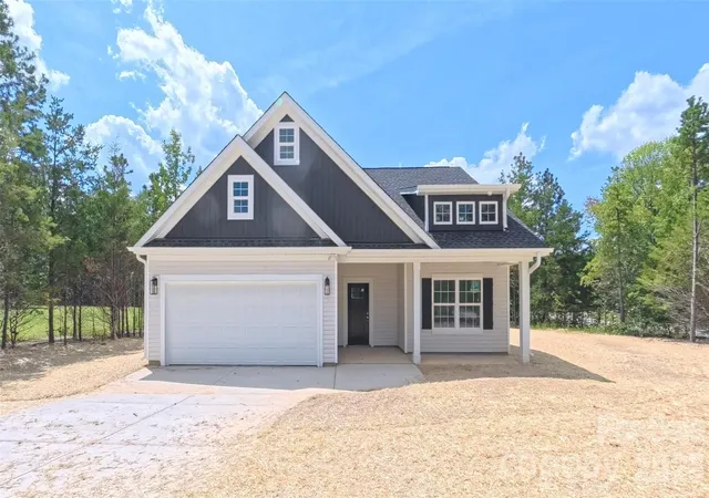 Photo 1 of Single family home for sale at 3111 Meadowcrest Dr, Clover, SC 29710 | MLS# 4415987 | Listing updated on 2026-09-29