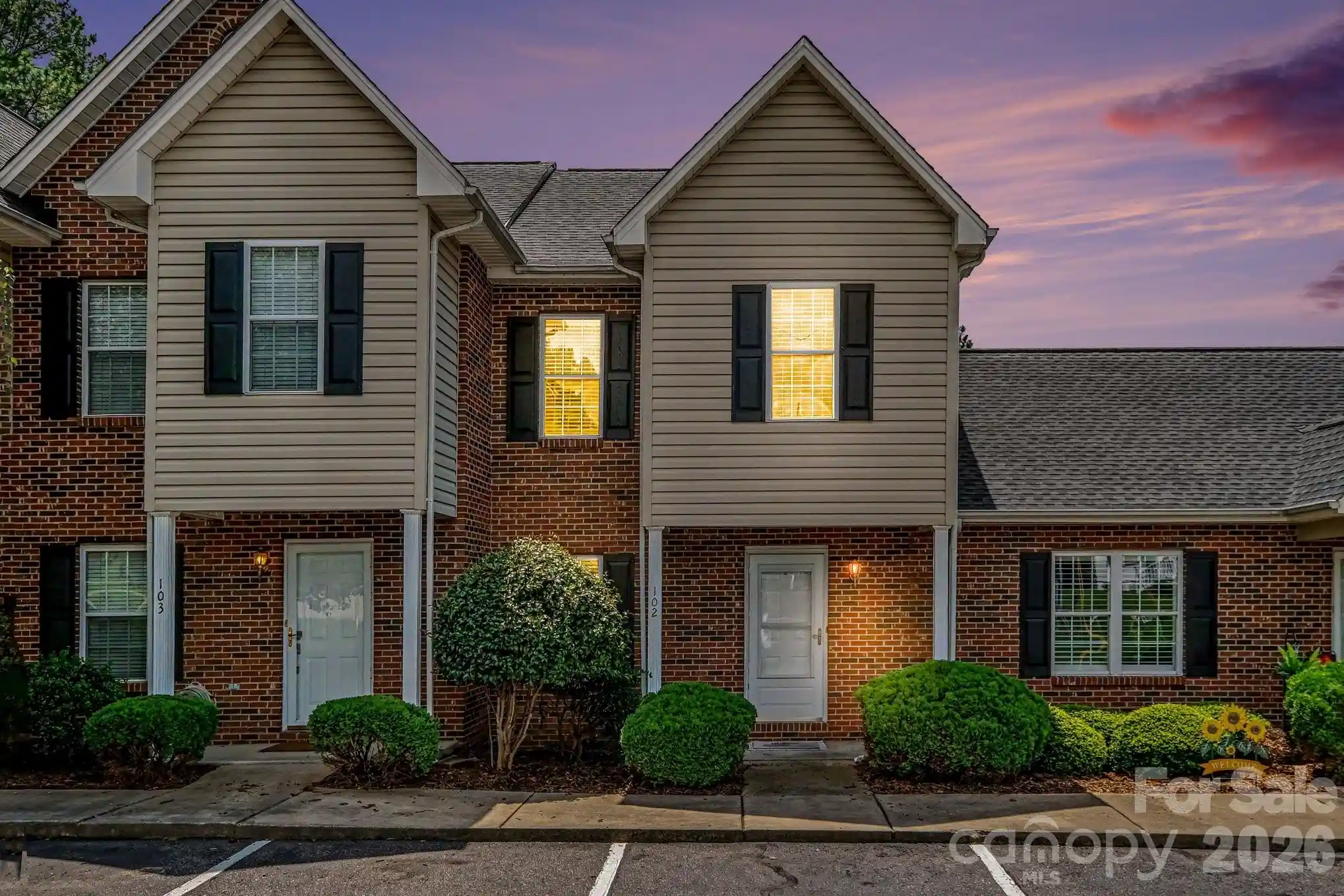 Listing Photo 1 - Condo for sale in 2240 15Th Ave Ne located at 2240 15Th Ave Ne, Hickory, NC 28601 - Unit #102