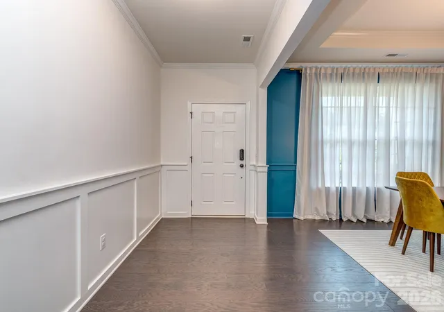 Photo 3 of Single family home for sale at 12527 Journeys End Trl, Huntersville, NC 28078 | MLS# 4416267 | Listing updated on 2026-09-11