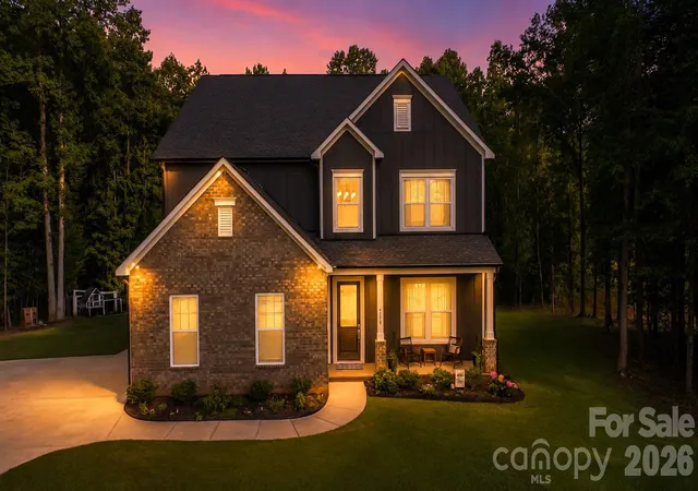 Photo 2 of Single family home for sale at 4298 Brandy Crk Ct, Clover, SC 29710 | MLS# 4416372 | Listing updated on 2026-09-21