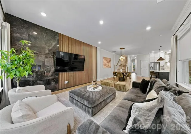 Photo 1 of Townhouse for sale at 1233 Drummond Ave, Charlotte, NC 28205 | MLS# 4416426 | Listing updated on 2026-09-11