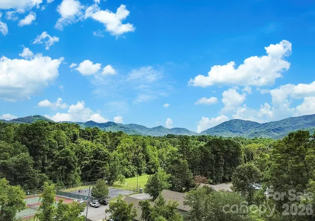 Photo 4 of Multi family home for sale at 169 And 171 Cragmont Rd, Black Mountain, NC 28711 | MLS# 4416488 | Listing updated on 2026-10-07