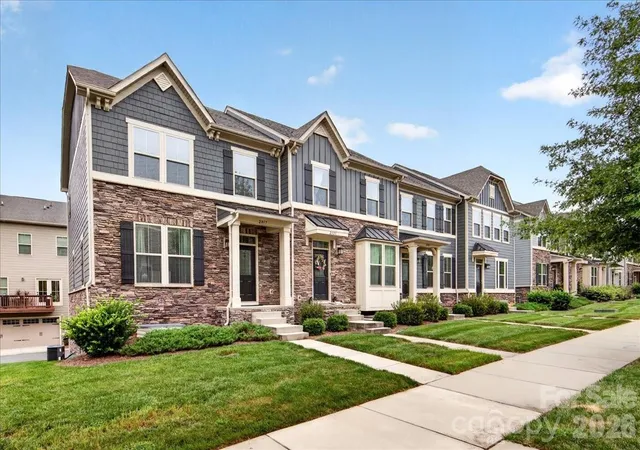 Photo 1 of Townhouse for sale at 2017 Birchside Dr, Charlotte, NC 28205 | MLS# 4416800 | Listing updated on 2026-10-03