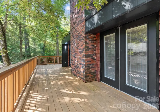 Photo 3 of Single family home for sale at 320 Never Mountain Rd, Taylorsville, NC 28681 | MLS# 4416948 | Listing updated on 2026-09-13