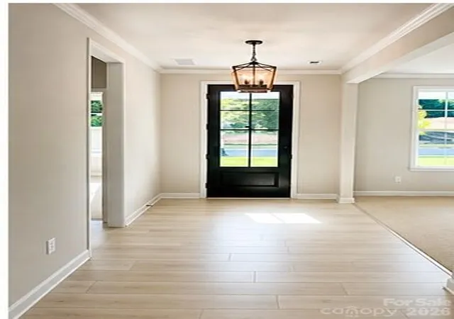 Photo 4 of Single family home for sale at 110 Elora Ln, Mooresville, NC 28115 | MLS# 4417104 | Listing updated on 2026-10-01
