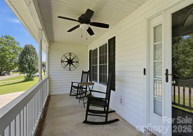 Photo 2 of Single family home for sale at 86 Fifth St, York, SC 29745 | MLS# 4417220 | Listing updated on 2026-10-16