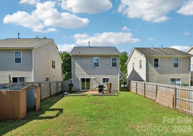 Photo 21 of Single family home for sale at 10302 Hugue Wy, Charlotte, NC 28214 | MLS# 4417320 | Listing updated on 2026-10-13