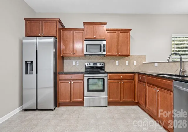 Photo 2 of Single family home for sale at 5310 Elessar Pl, Charlotte, NC 28212 | MLS# 4417527 | Listing updated on 2026-10-01