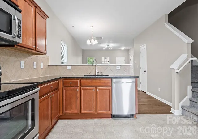 Photo 3 of Single family home for sale at 5310 Elessar Pl, Charlotte, NC 28212 | MLS# 4417527 | Listing updated on 2026-10-01
