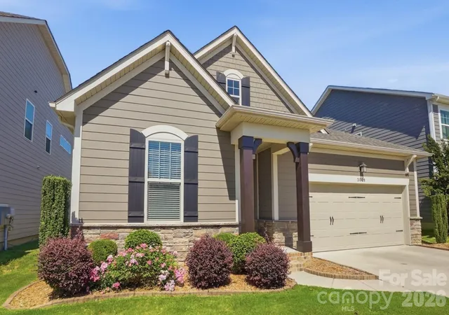 Photo 2 of Single family home for sale at 3029 Mendenhall St, Indian Trail, NC 28079 | MLS# 4417680 | Listing updated on 2026-09-22