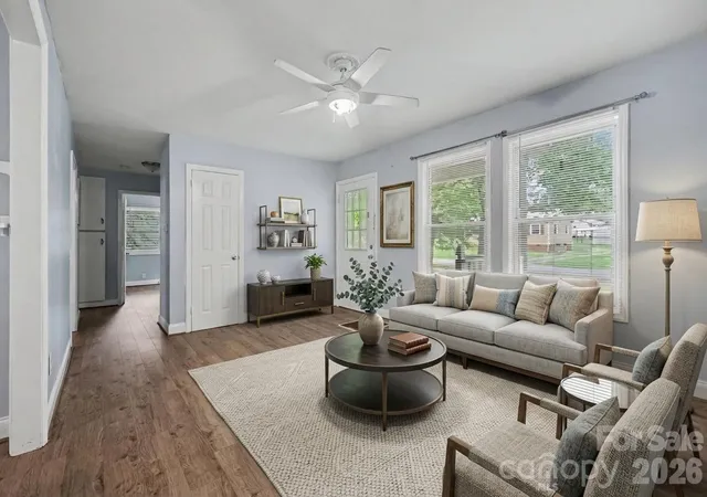 Photo 1 of Single family home for sale at 802 Stowe Dr, Lowell, NC 28098 | MLS# 4417684 | Listing updated on 2026-10-03