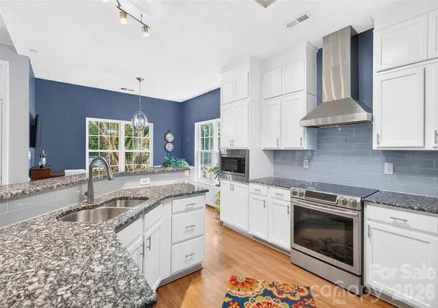Photo 4 of Single family home for sale at 251 Sweet Martha Dr, Mooresville, NC 28115 | MLS# 4417794 | Listing updated on 2026-09-28