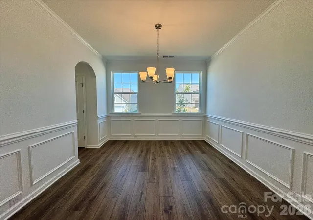 Photo 4 of Sale Pending at 1621 Grassy Knoll Trl, Maiden, NC 28650 | MLS# 4417802 | Listing updated on 2026-09-22