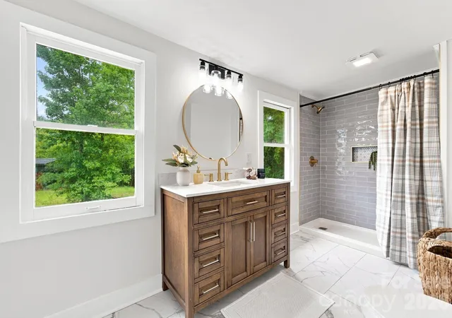 Photo 3 of Single family home for sale at 1325 King Rd, Salisbury, NC 28146 | MLS# 4417819 | Listing updated on 2026-10-03