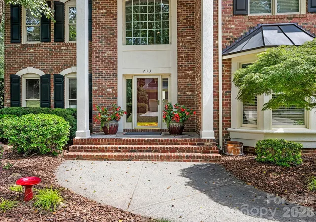 Photo 2 of Single family home for sale at 213 Summermore Dr, Charlotte, NC 28270 | MLS# 4418012 | Listing updated on 2026-10-07