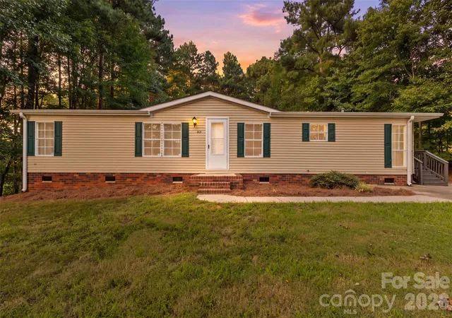 Photo 1 of Single family home for sale at 223 Ridge Crk Dr, Troutman, NC 28166 | MLS# 4418175 | Listing updated on 2026-09-11