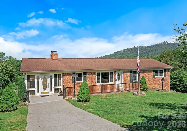 Photo 1 of Single family home for sale at 54 Terrace Dr, Weaverville, NC 28787 | MLS# 4418187 | Listing updated on 2026-09-12