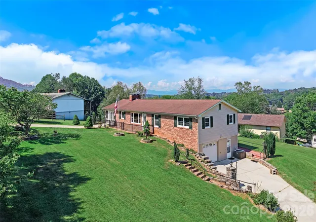 Photo 2 of Single family home for sale at 54 Terrace Dr, Weaverville, NC 28787 | MLS# 4418187 | Listing updated on 2026-09-12
