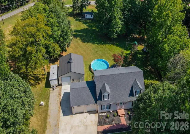 Photo 2 of Single family home for sale at 117 Penicillin Point, Troutman, NC 28166 | MLS# 4418260 | Listing updated on 2026-10-01