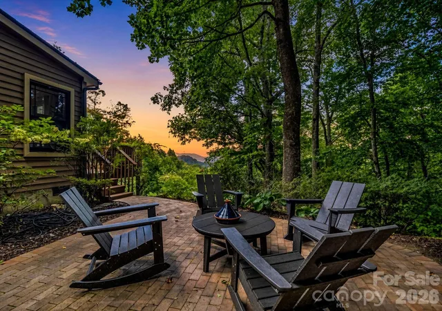 Photo 3 of Single family home for sale at 121 Mitchell View Dr, Old Fort, NC 28762 | MLS# 4418432 | Listing updated on 2026-09-23