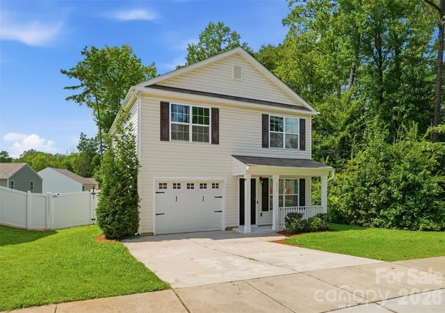 Photo 1 of Single family home for sale at 4219 John Dale Ln, Charlotte, NC 28269 | MLS# 4418539 | Listing updated on 2026-10-20