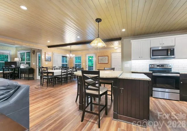 Photo 4 of Single family home for sale at 503 Cliff Ridge Dr, Cleveland, SC 29635 | MLS# 4418547 | Listing updated on 2026-09-23
