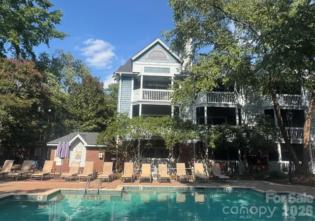 Listing Photo 1 - Condo for sale in building located at 525 N Graham St, Charlotte, NC 28202 - Unit #3F
