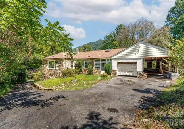 Photo 1 of Single family home for sale at 48 & 49 Cedar Mountain Rd, Asheville, NC 28803 | MLS# 4418594 | Listing updated on 2026-09-12