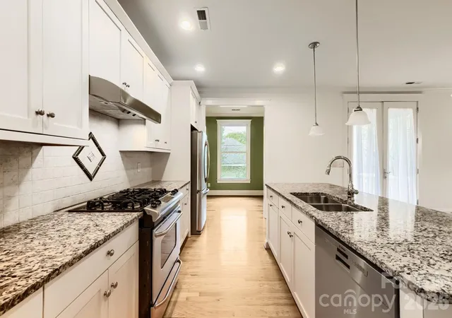 Photo 3 of Single family home for sale at 1006 Assembly St, Belmont, NC 28012 | MLS# 4418701 | Listing updated on 2026-09-28