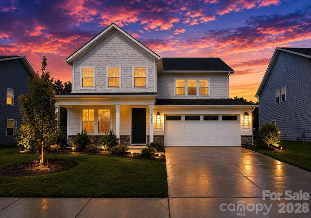 Photo 1 of Single family home for sale at 5132 Glenwalk Dr, Charlotte, NC 28269 | MLS# 4418710 | Listing updated on 2026-09-22