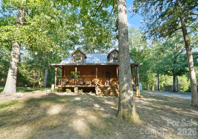 Photo 4 of Single family home for sale at 11626 Brief Rd, Charlotte, NC 28227 | MLS# 4418942 | Listing updated on 2026-09-30