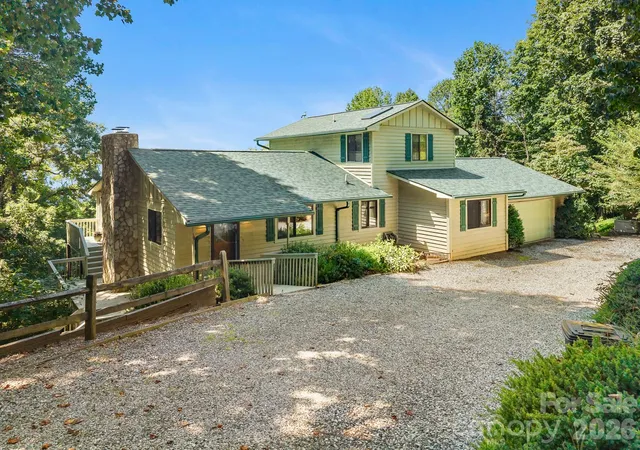 Photo 1 of Single family home for sale at 977 Morning Ride Dr, Columbus, NC 28722 | MLS# 4419017 | Listing updated on 2026-10-01