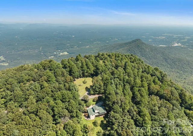 Photo 3 of Single family home for sale at 977 Morning Ride Dr, Columbus, NC 28722 | MLS# 4419017 | Listing updated on 2026-10-01
