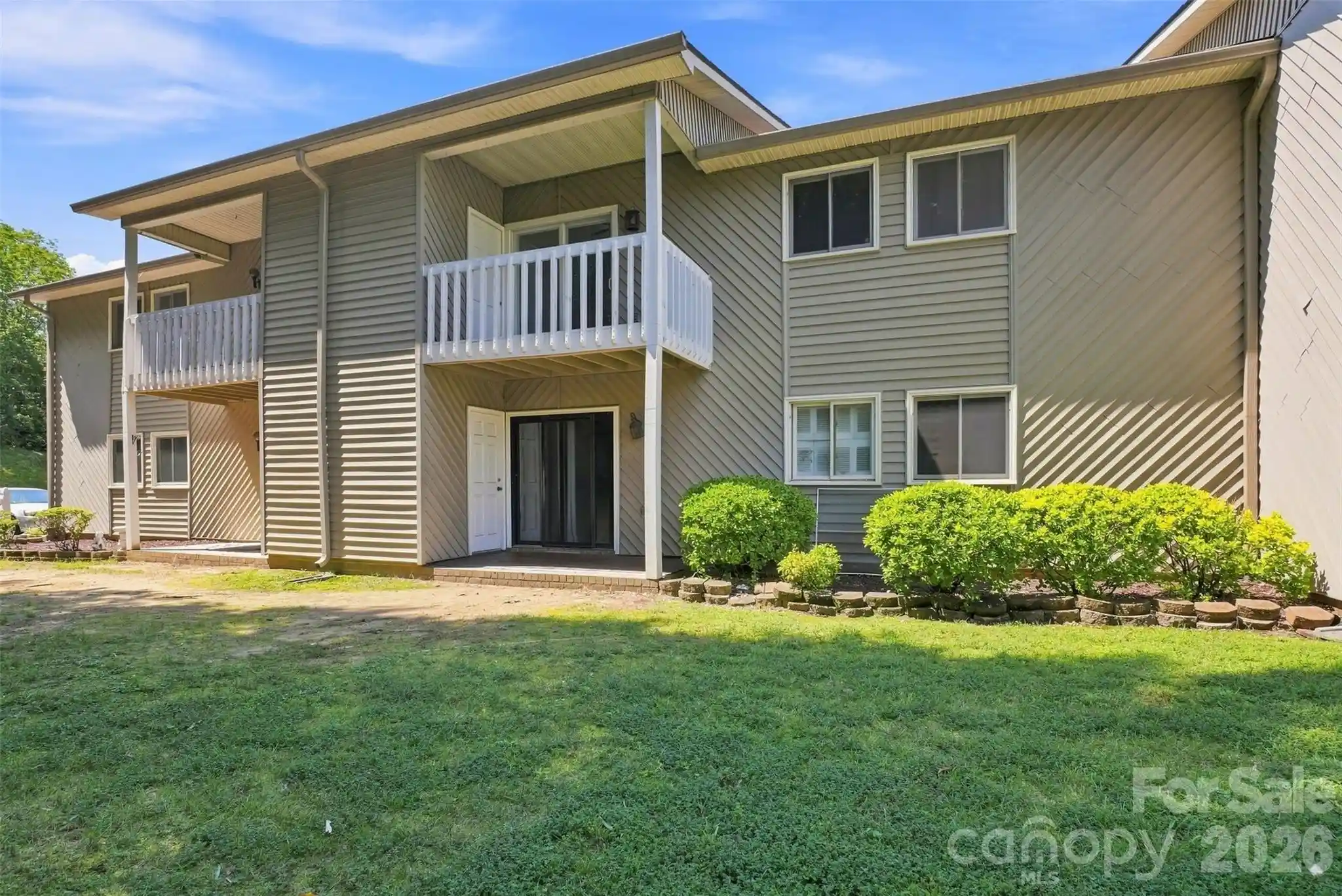 Listing Photo 27 - Condo for sale in 140 Lake Concord Rd Ne located at 140 Lake Concord Rd Ne, Concord, NC 28025 - Unit #D8