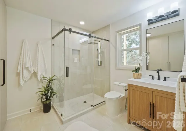 Photo 3 of Single family home for sale at 900 Burtonwood Cir, Charlotte, NC 28212 | MLS# 4419156 | Listing updated on 2026-10-01